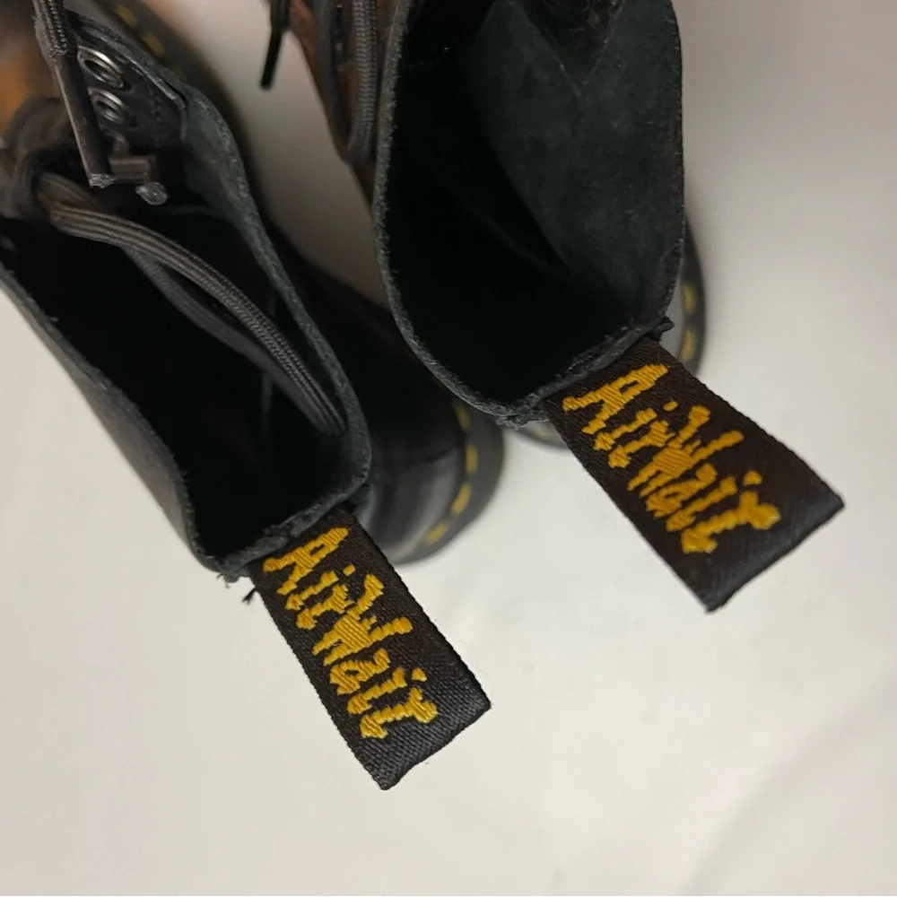 Dr. Martens 1460 Women’s Pascal Boot - Picture 6 of 7